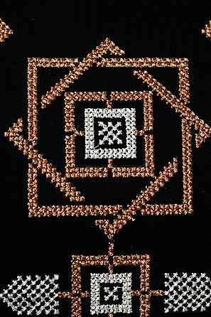 Вышиванка женская, черная Киев