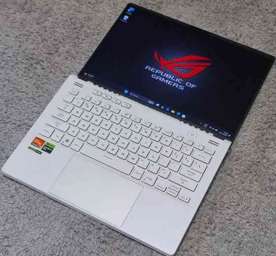 Ноутбук Asus ROG G14 GA402XV AMD R9-7940HS RTX4060 32gb ddr5 1tb ssd. Киев