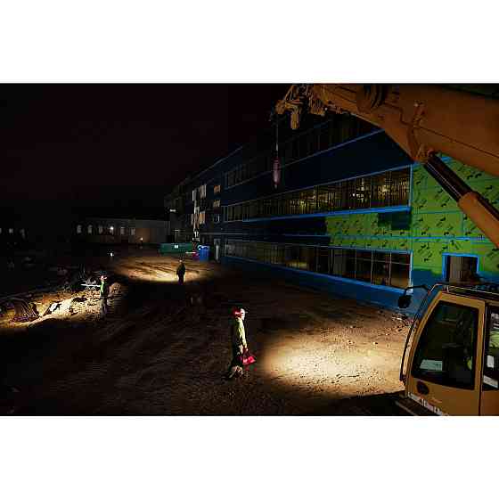 Фонарь светодиодный аккумуляторный налобный MILWAUKEE, L4 HL-VIS-301 Одесса