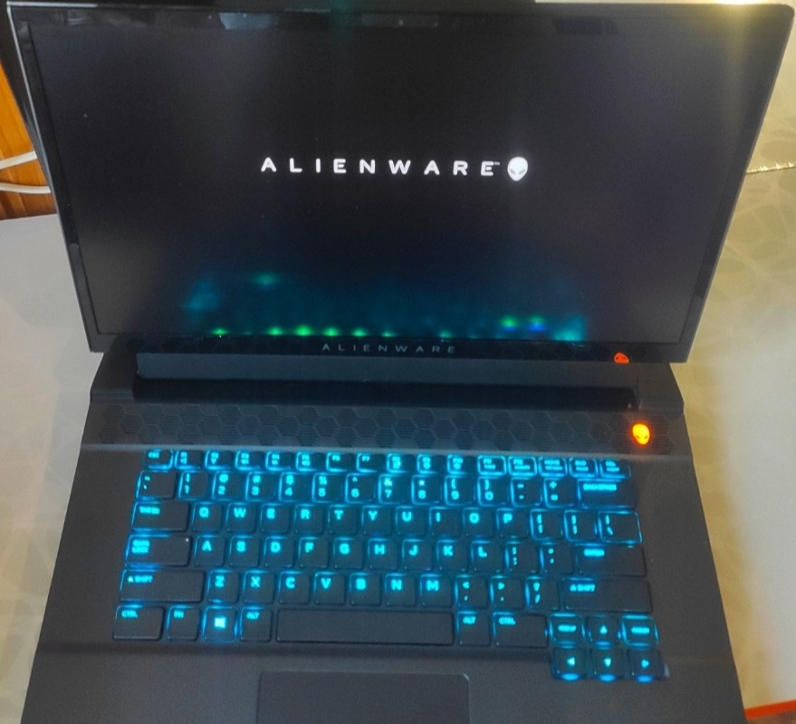 Ноутбук игровой Alienware m15 r2 1660ti. Киев - изображение 7