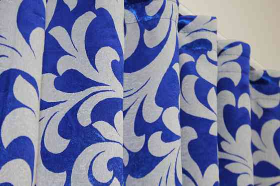 Кухонные шторы VR-Textil № 073к с ламбрекеном и подхватами светло-оливковый с синим 270х170 см (52-0474) Киев