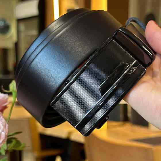 Чоловічий шкіряний ремінь з автоматичною пряжкою Київ