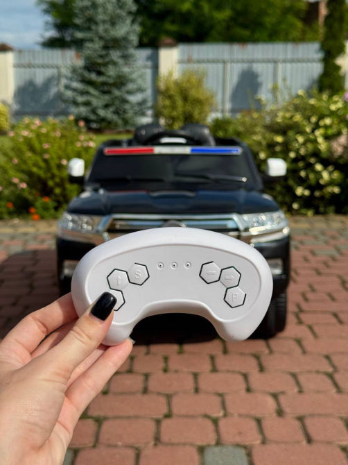 Детский электромобиль Полицейский внедорожник (MP3, USB, качание, музыка, пульт, открывание дверцы, LED-свет) Киев - изображение 10