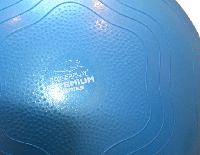М'яч для фітнесу (фітбол) укріплений PowerPlay 4000 Ø65 cm Premium Gymball Anti-Burst Синій + помпа Каменское - изображение 7