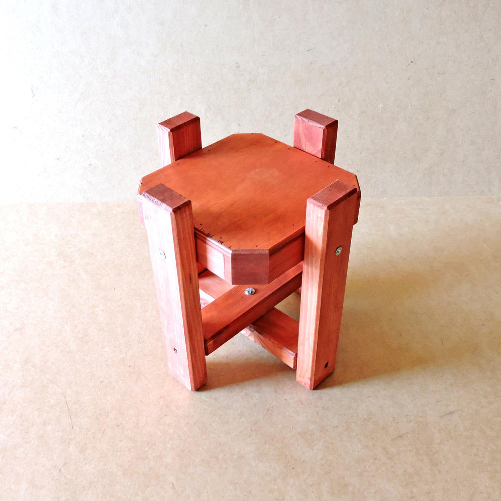 Подставка для цветов 