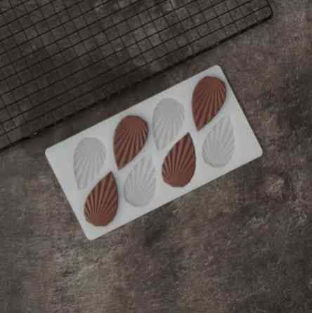 Силиконовый молд Листья 12 на 23 см серый Киев