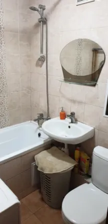 Здам кімнату для дівчини/жінки вул. Заболотного. Киев