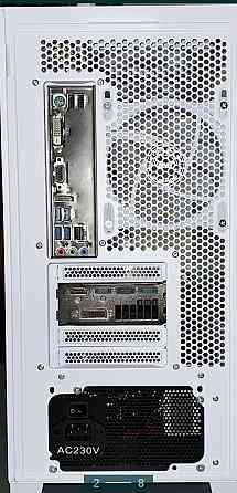 Комп'ютер: AMD Ryzen 5 2600 6 ядер — 12 потоків. Київ