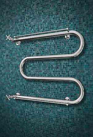 Водяна рушникосушка Mario Змійка ∅25 з полицею 525x500/500 Київ