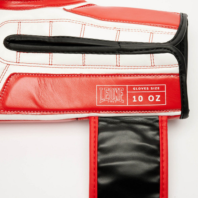 Боксерські рукавиці Leone GN208 ICONIC Red 16 унцій (бинти 4 м. в комплекті) Каменское - изображение 9