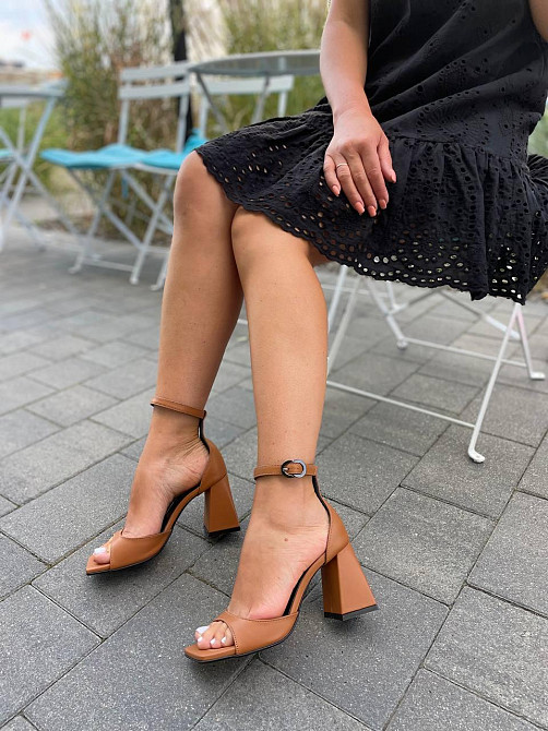 LIRIO Босоніжки жіночі коричневі LIRIO L0305/8073-68 літні шкіряні на підборах / Модні босоніжк Коломыя - изображение 1