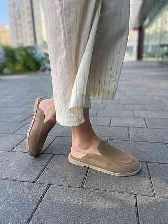 Зручні шльопанці жіночі замшеві пісочні з закритим носком SEE SEVEN 1806 / Шльопанці для жінок Коломыя