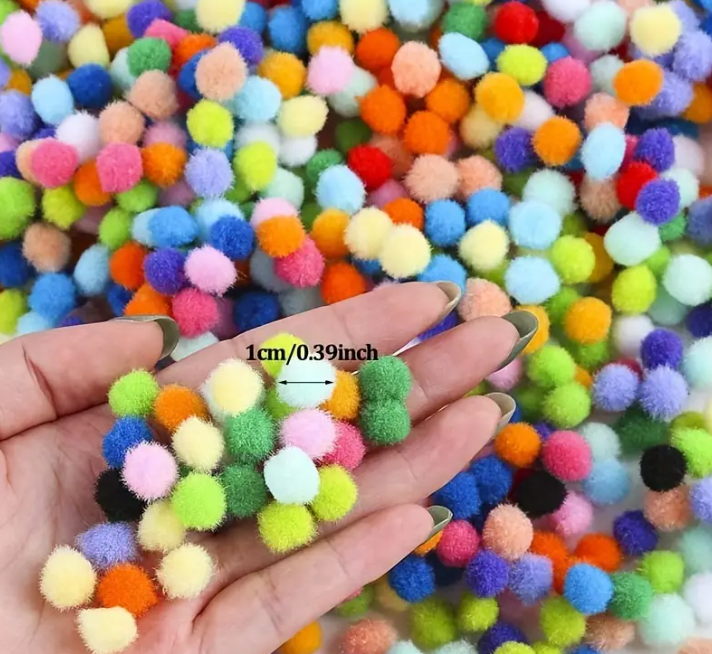 Набор разноцветных помпонов 1 см для творчества и рукоделия, упаковка 100 штук. Киев - изображение 1