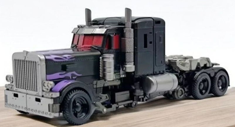 Іграшка Робот Трансформер ОПТИМУС ПРАЙМ 18 см Київ - фото 3