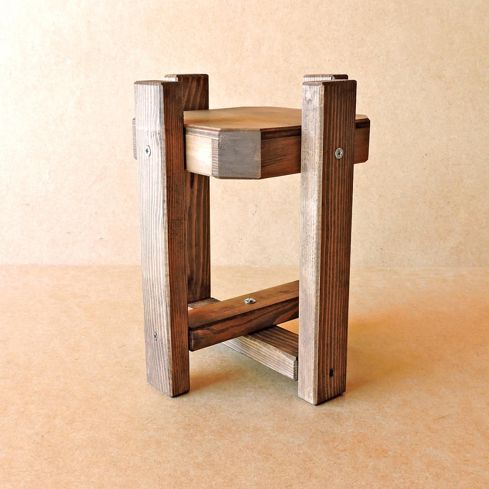 Подставка для цветов 