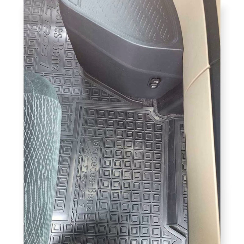 Килимки Мерседес actros 2011-2018 (плоска підлога) борт 2,5см, з перемичкою салону Мукачево - фото 2