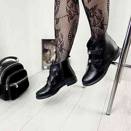 Mioli Жіночі черевики MIOLI чорні натуральна шкіра висота 12см розмір 38 (3149) Коломия