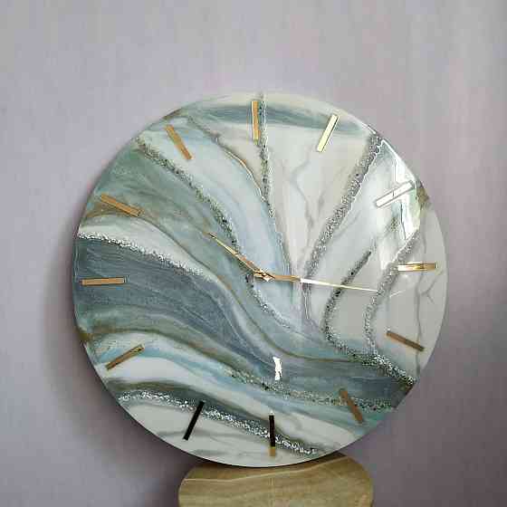 Часы настенные 50 см из эпоксидной смолы ручной работы Днепр