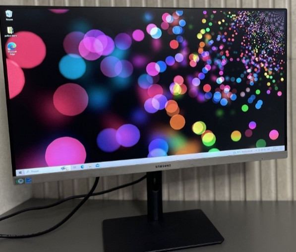 Монітор Безрамний поворотний Харків - фото 2