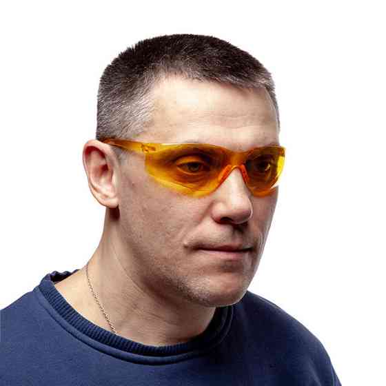 Окуляри захисні, жовті, лінзи полікарбонат, заушники полікарбонат, захист від удару INTERTOOL SP-0086 Київ