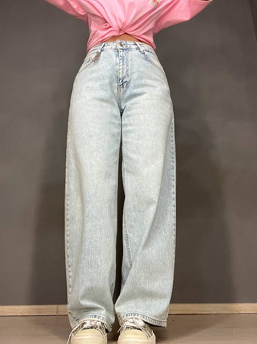 Джинсы женские I8 52452 SKATER jeans широкие бананы с высокой посадкой светло-голубые, светло-голубо Одесса - изображение 3