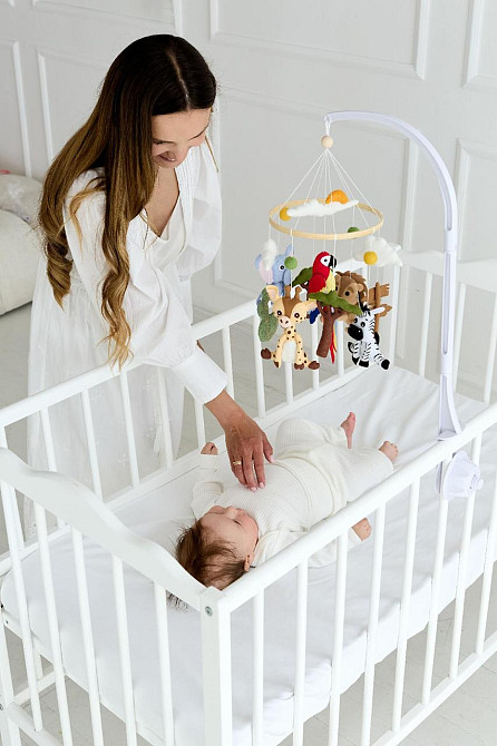 Дитячий мобіль на ліжечко WoollyFox "Теплі пригоди: слон, жирафа, папуга, лев і зебра" Київ - фото 6