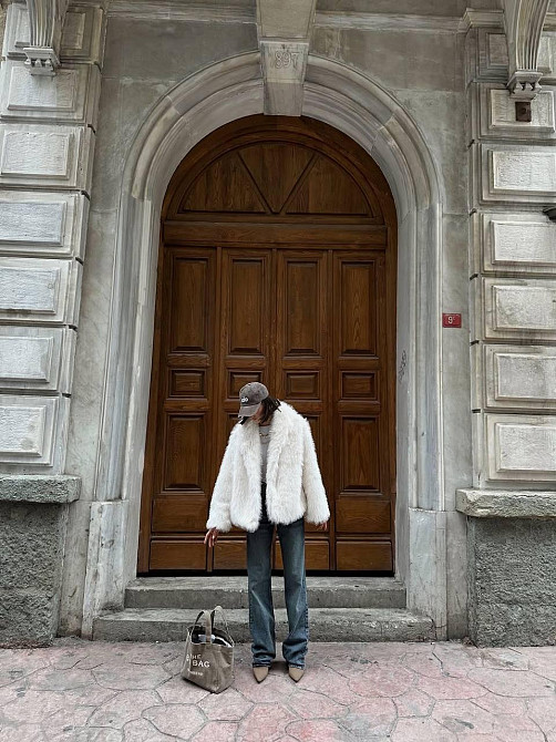 Женская короткая шуба из искусственного меха Одесса - изображение 8