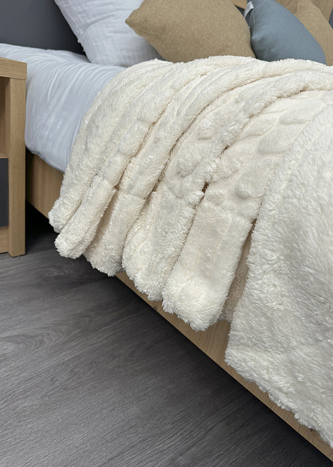 Плед 200х230 см (+-10см) на овчині "Косичка" колір молочний (87-306) Київ - фото 2