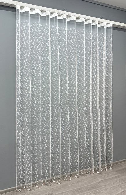 Тюль VR-Textil 1840т Фатин с вышивкой и люрексом Молочный с пудровым 300х270 см (40-195) Киев - изображение 3