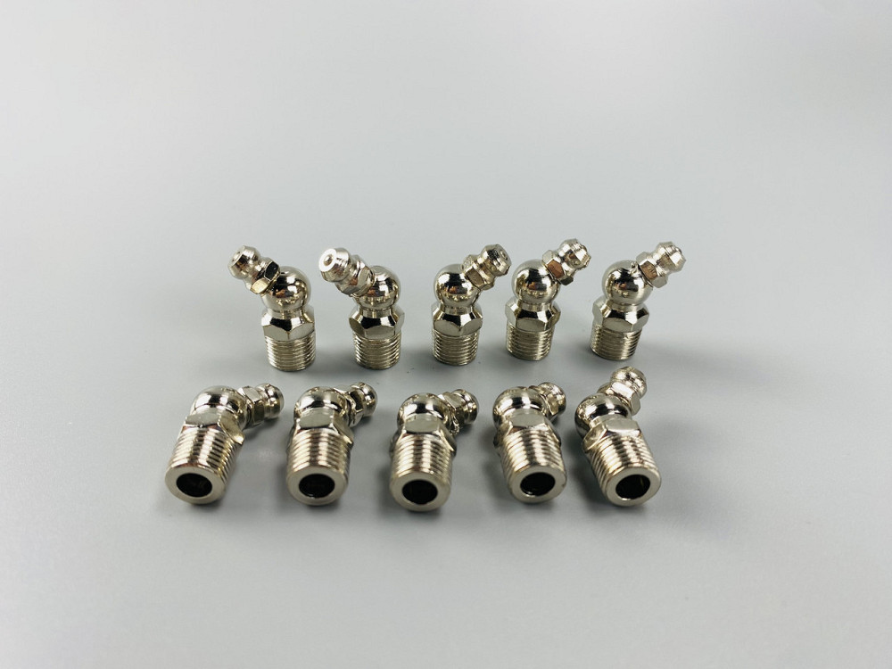 Маслянка М10 кутова 45⁰ Мукачево - фото 1