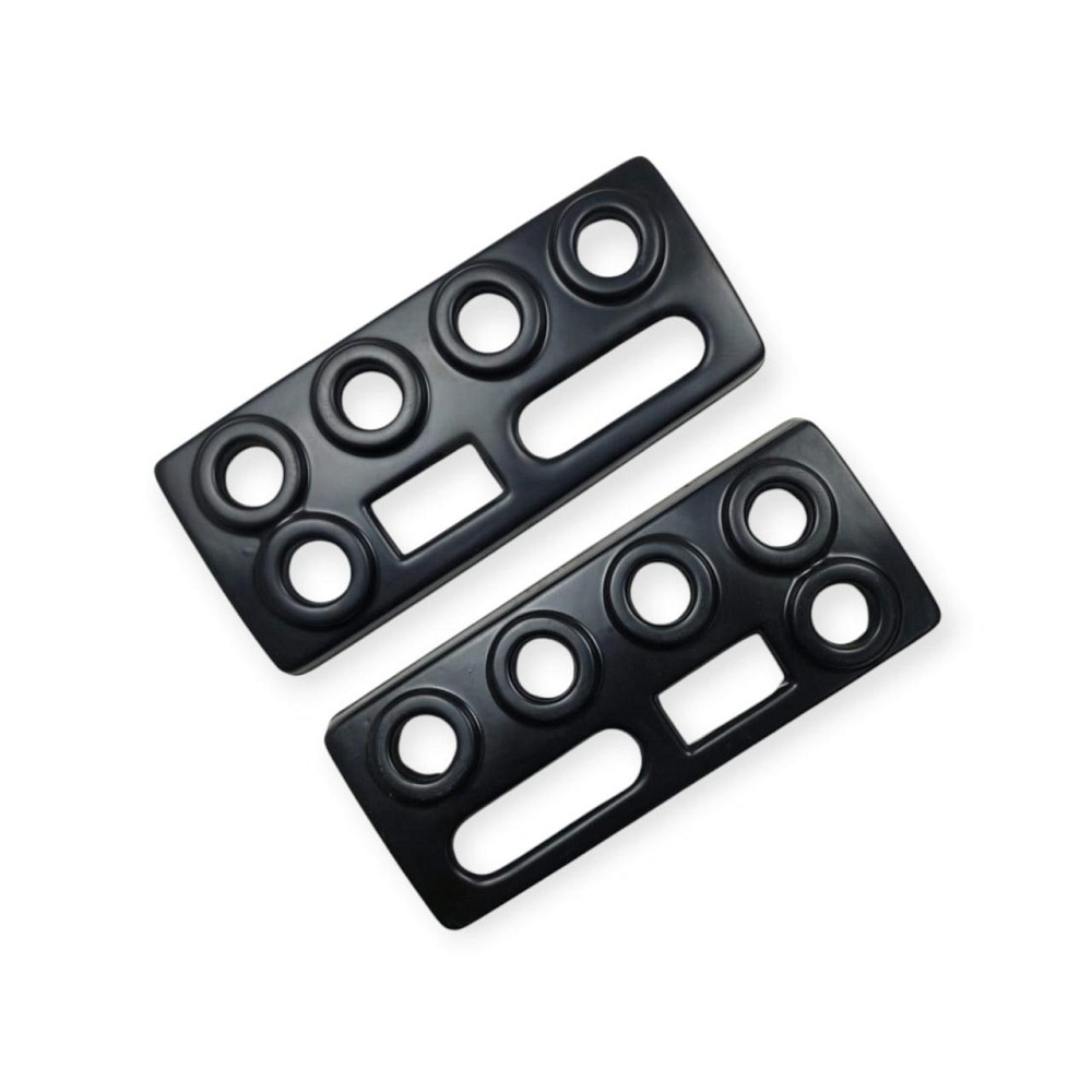 Накладки фонарей 2105 тюнинг (гладкие) задних Мукачево - изображение 1