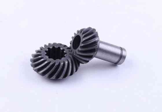 Пара шестеренчатая редуктора Z-4 (квадрат), к-т: вал, шестерня для бензокосы Мукачево