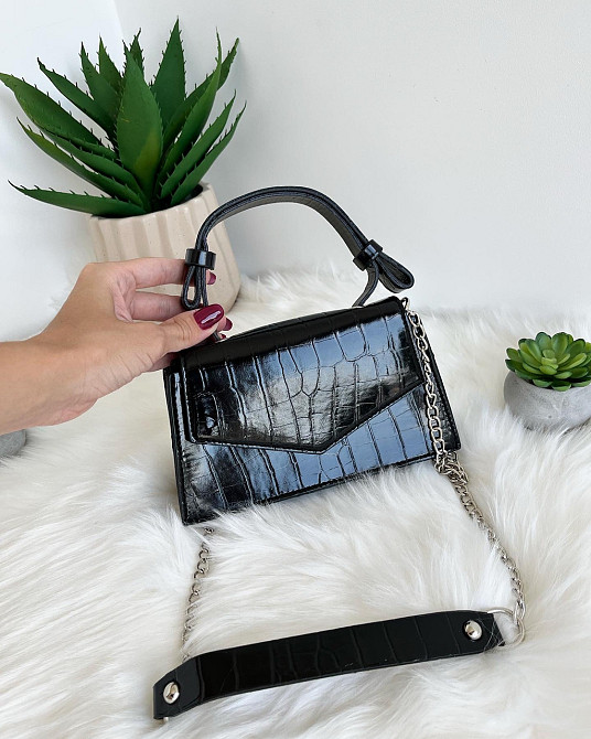 Сумочка клатч жіноча молодіжна яскрава через плече сумка Крохатушка одяг Київ - фото 2