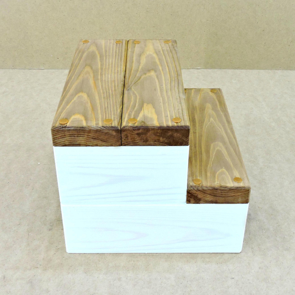 Скамейка-ступенька 