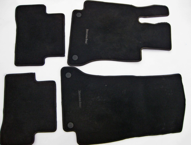 Mercedes-Benz  A2056800404 9J74 Комплект чорних килимків салону C-Class W205 Одеса - фото 3