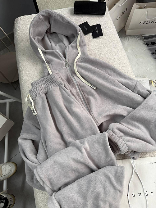 Женский теплый повседневный костюм двойка: кофта и брюки из двухстороннего флиса Серый, 48/52 Одесса - изображение 5