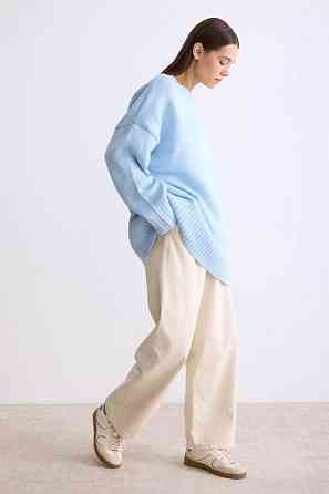 Жіночий затишний оверсайз светр машинне в'язання Блакитний Одеса