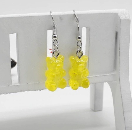 Серьги мишки желтые с блестками в виде мультяшного медведя, размер 1,6*1см, смола Киев - изображение 1