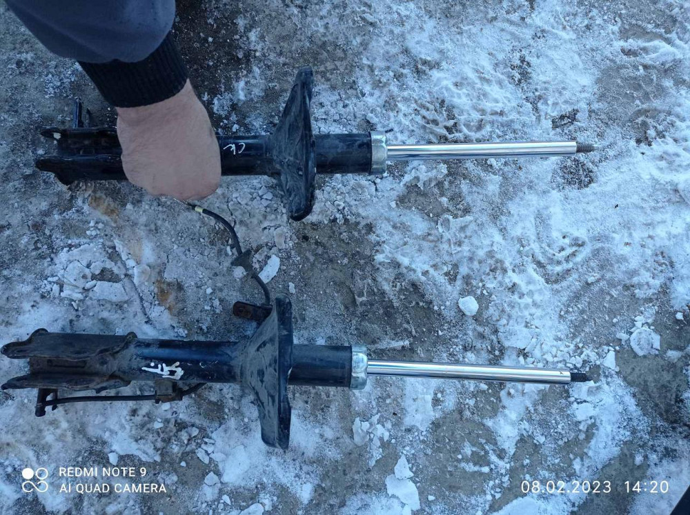 Передні стійки джилі СК Київ - фото 1