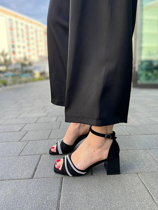 Meideli Красиві чорні босоніжки літні на підборах молодіжні з еко замші MEIDELI H008H-11 р. 36- Киев - изображение 4