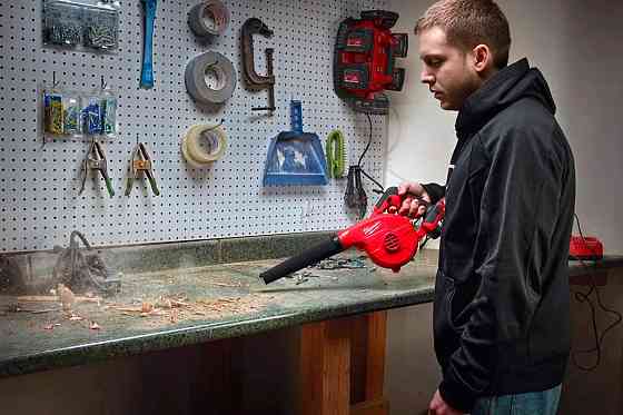 Воздуходув аккумуляторный компактный MILWAUKEE M18 BBL-0, 4933446216 Одесса