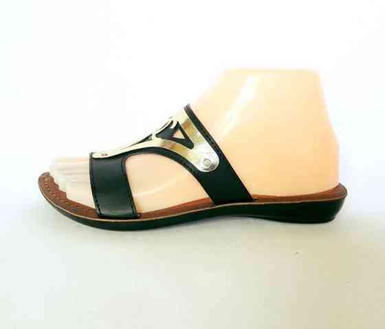 Женские Тапочки Шлёпанцы Сланцы Чёрные (размеры: 36,37,38) Днепр