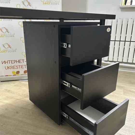 Стол маникюрный Глори с тумбой на колесах Киев