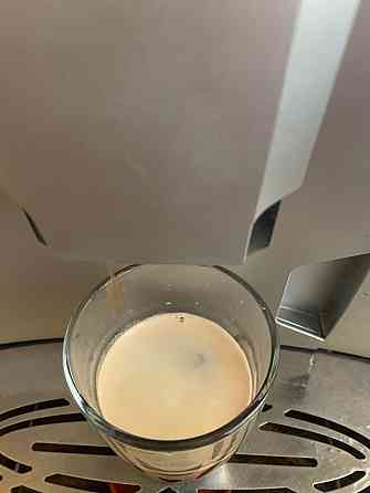 Кавомашина: Delonghi Magnifica Харків