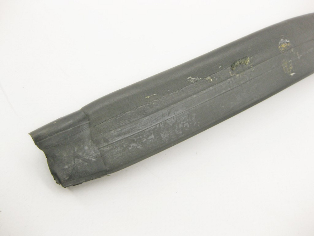 Mercedes-Benz  A1648890298 Ущільнювальна гумка середня на перегородці відсіку моторного ML W164 GL X164 Одеса - фото 6