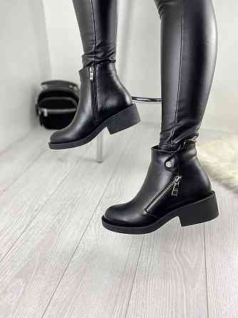 Черевики жіночі D and V чорні натуральна шкіра висота 11см размер 40р (2196) Коломыя