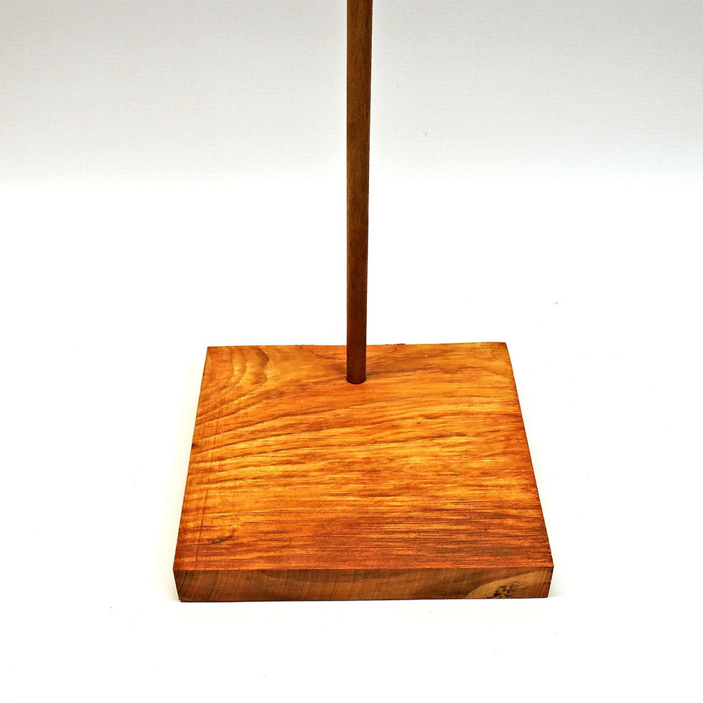 Подставка для кукол 