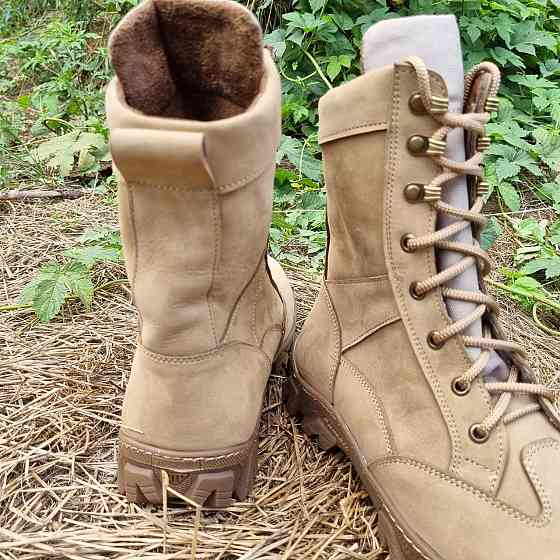 Військові чоловічі демісезонні берці ТАЙФУН бежеві , тактичні чоловічі шкіряні берці прошиті та проклеєні Львів