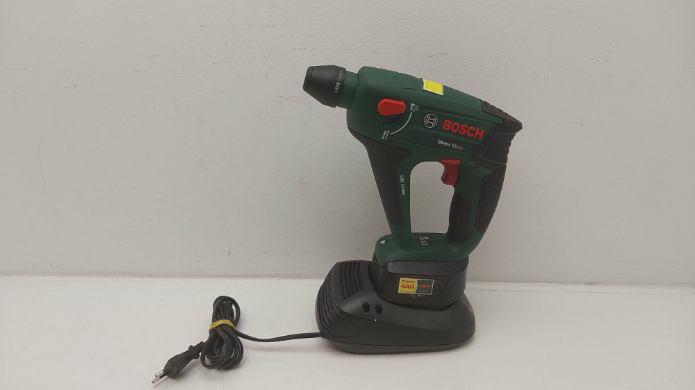 Акумуляторний перфоратор Bosch Uneo Maxx (Б клас) Луцк - изображение 1