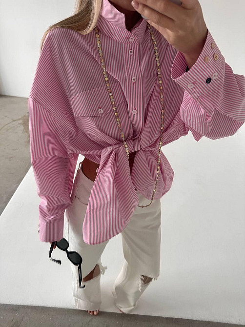 Женская стильная оверсайз рубашка с открытой спиной коттон Одесса - изображение 7